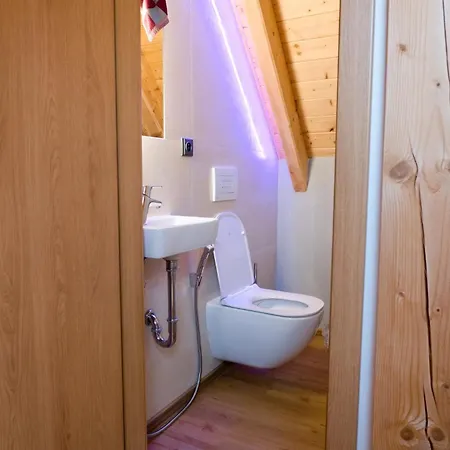 Vinarska Buda Nad Golfem