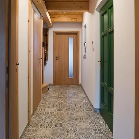 Vinarska Buda Nad Golfem