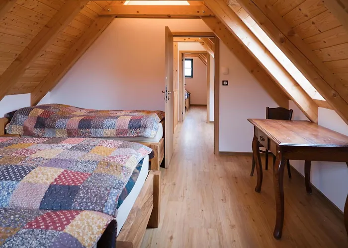 Vinarska Buda Nad Golfem